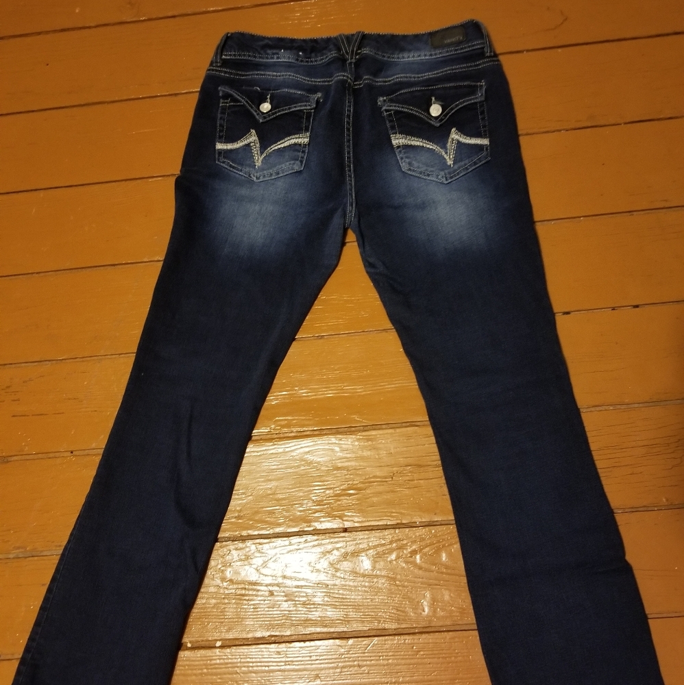 Vanity Jeans - Picture 3 of 3